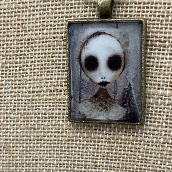 Handcrafted of a kind fun Spooky women image Cabochon Resin necklace. NWOT - Picture 2 of 10